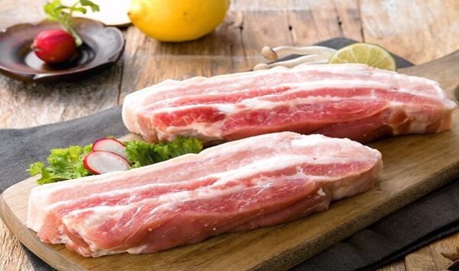 Giá thịt heo hôm nay 27/9: Ba rọi heo có giá 105.000 đồng/kg tại Công ty Thực phẩm bán lẻ